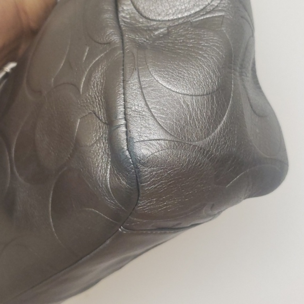Coach Gun Metal Leather Purse - Picture 7 of 9